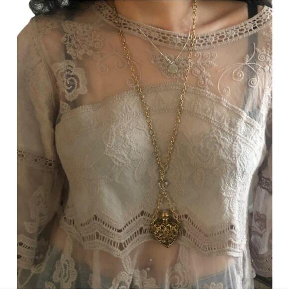 Rebellion Gorgeous crocheted beige semi Sheer lace Blouse plus size 3X new - Picture 1 of 8